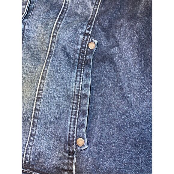 Denim Jacket GUESS Los Angeles Distressed Vintage Size L Cropped Fitted - Picture 3 of 7